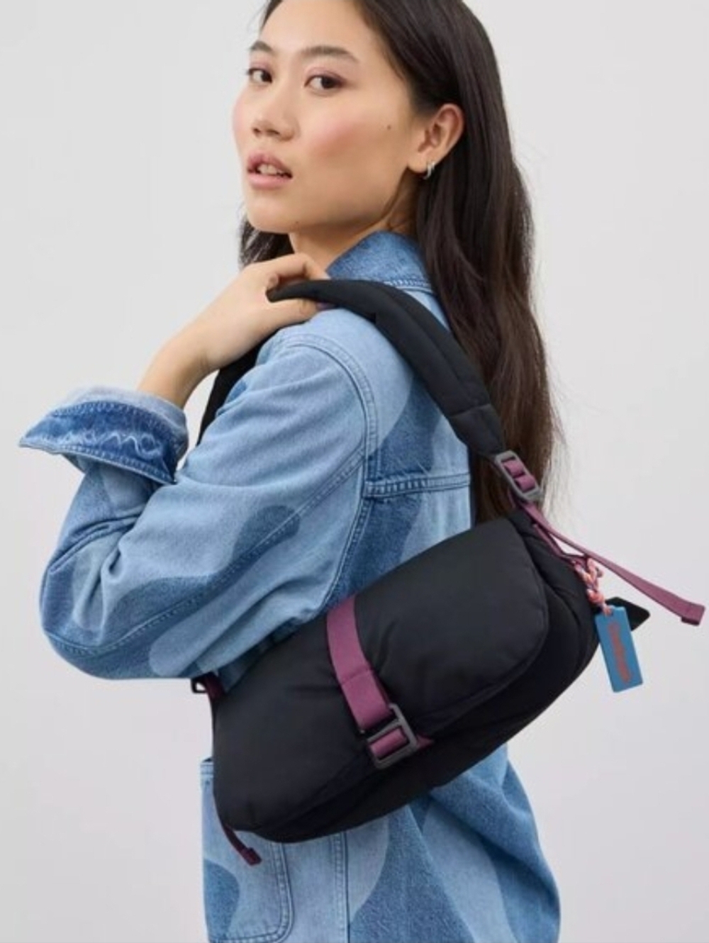 Coach Coachtopia Loop Black Puffy Wavy Dinky Bag